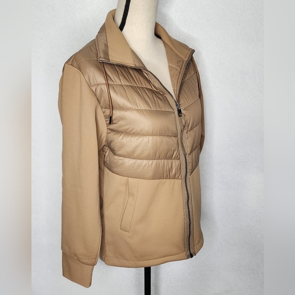 VARLEY Balfern Quilted Lightweight Insulated Jacket Women's Size XS Desert Sand - Picture 4 of 10